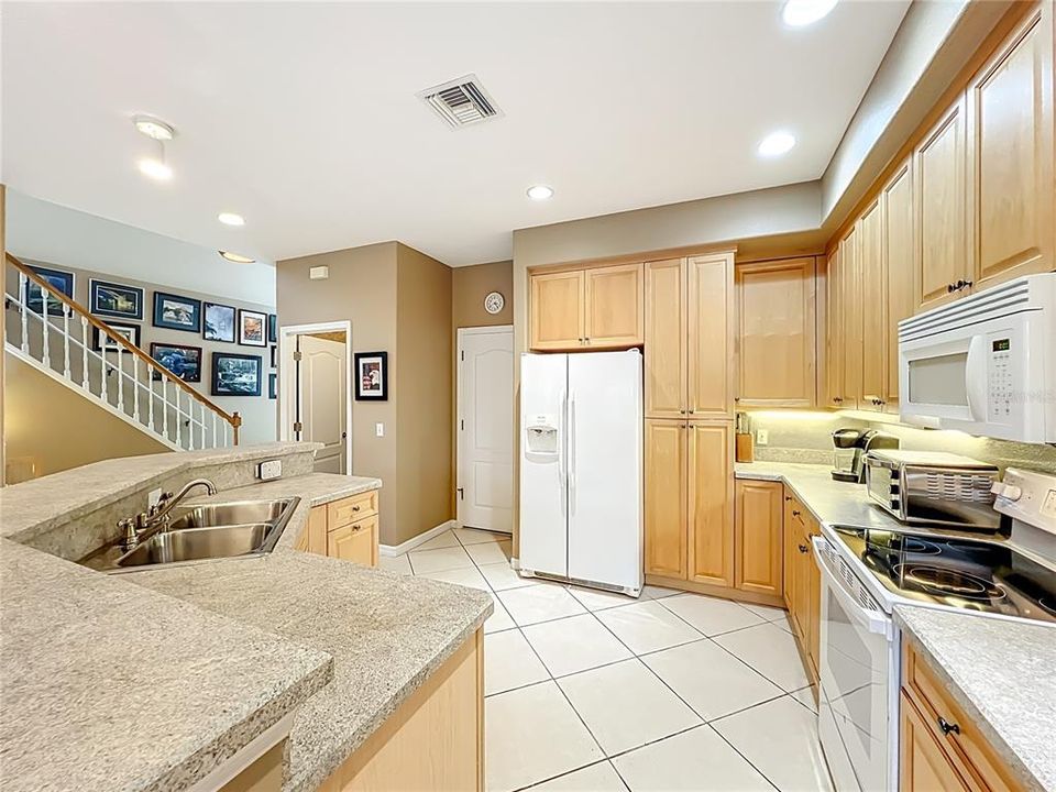 En Venta: $449,000 (3 camas, 2 baños, 1887 Pies cuadrados)