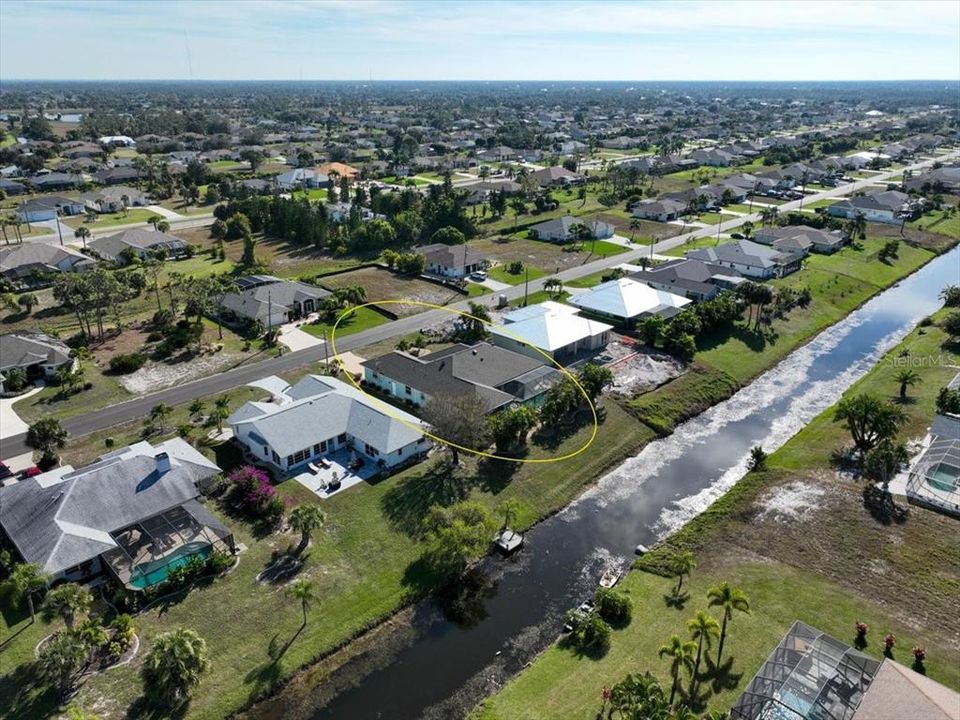 For Sale: $477,000 (3 beds, 2 baths, 2412 Square Feet)