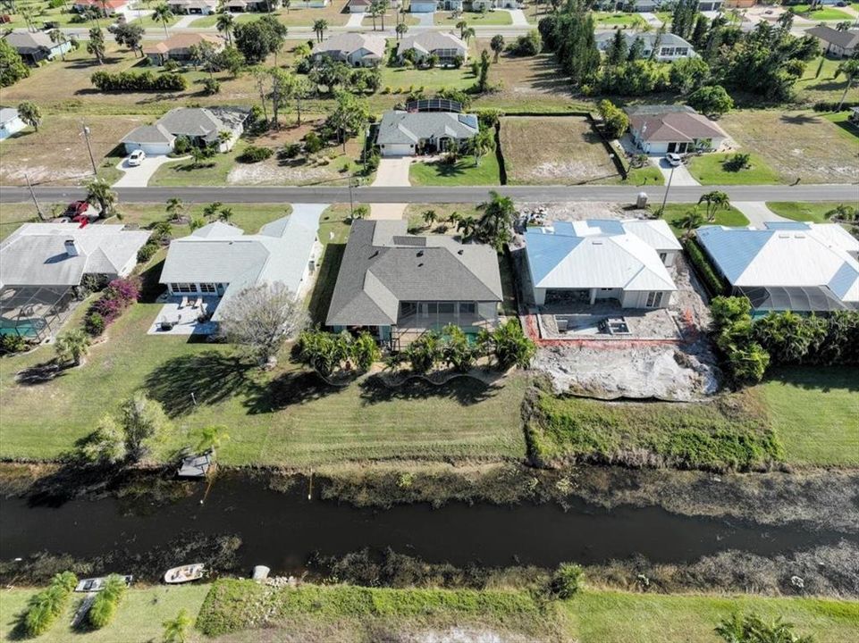 For Sale: $477,000 (3 beds, 2 baths, 2412 Square Feet)