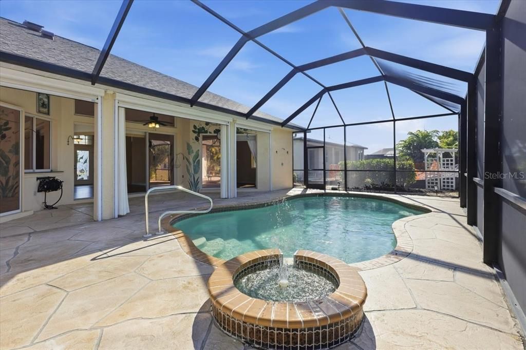 For Sale: $477,000 (3 beds, 2 baths, 2412 Square Feet)