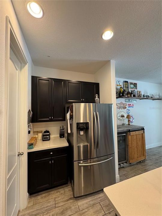 For Rent: $3,000 (4 beds, 3 baths, 1718 Square Feet)