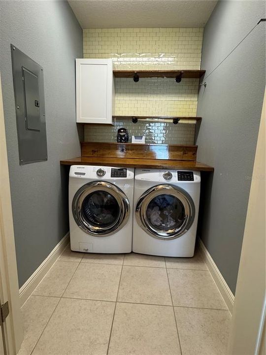 For Rent: $3,000 (4 beds, 3 baths, 1718 Square Feet)