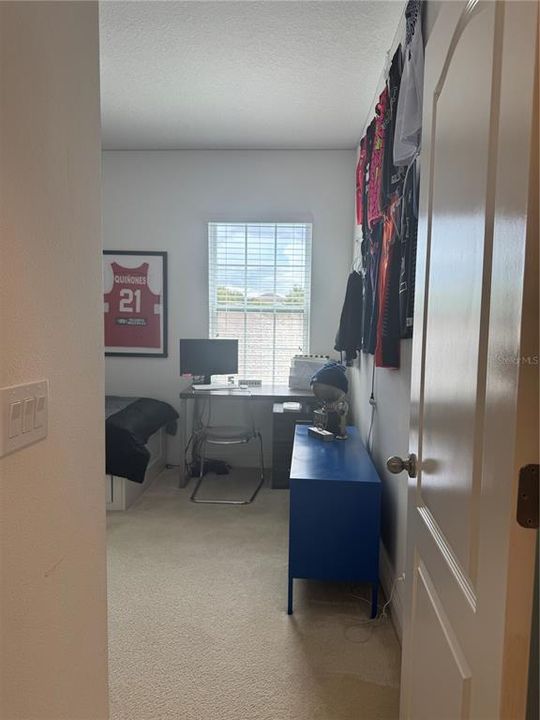 For Rent: $3,000 (4 beds, 3 baths, 1718 Square Feet)