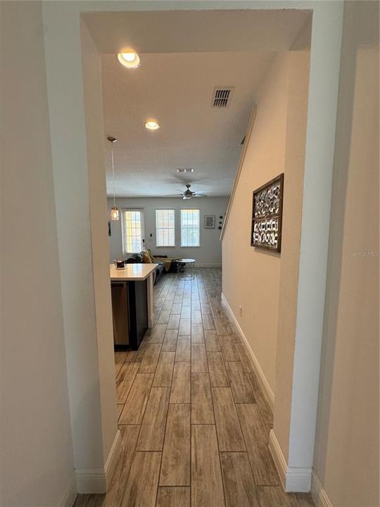 For Rent: $3,000 (4 beds, 3 baths, 1718 Square Feet)