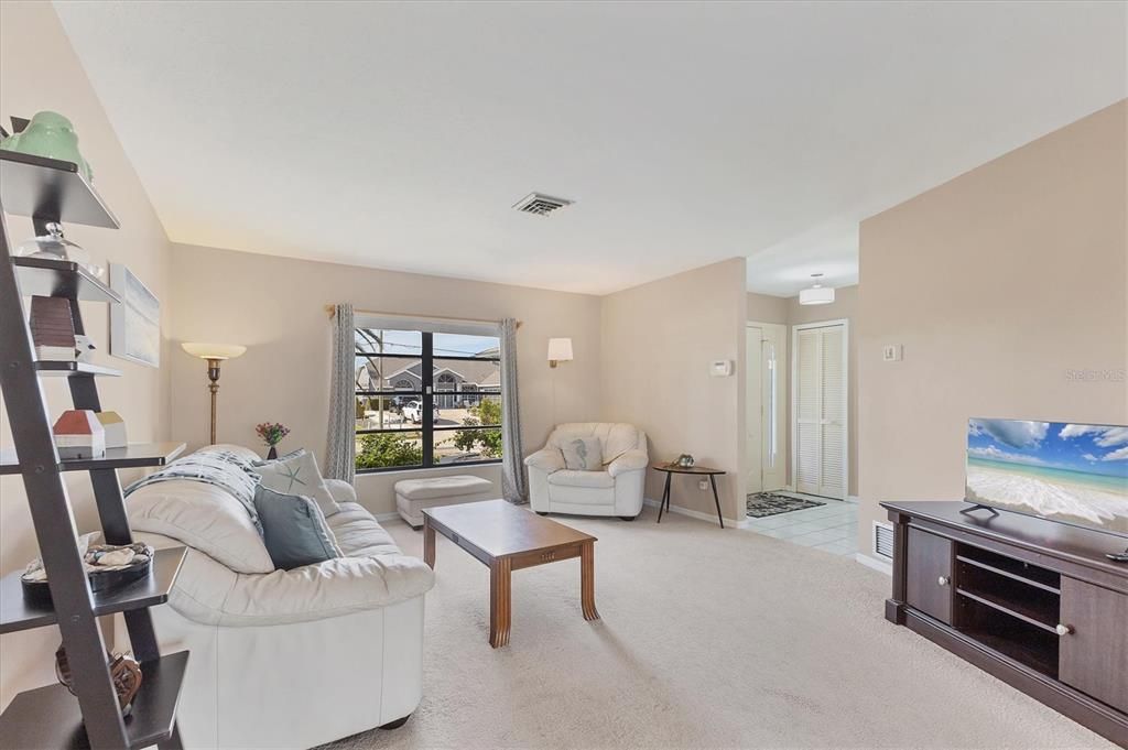 待售: $400,000 (3 贝兹, 3 浴室, 1914 平方英尺)