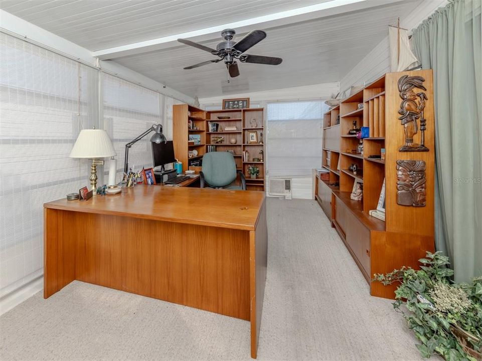 For Sale: $179,900 (2 beds, 2 baths, 1566 Square Feet)