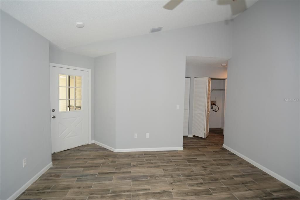 En Renta: $1,700 (3 camas, 2 baños, 1129 Pies cuadrados)