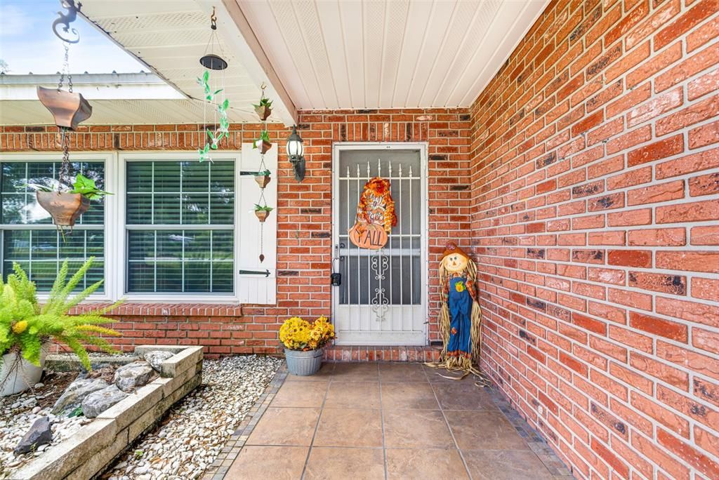 待售: $389,000 (3 贝兹, 2 浴室, 1645 平方英尺)