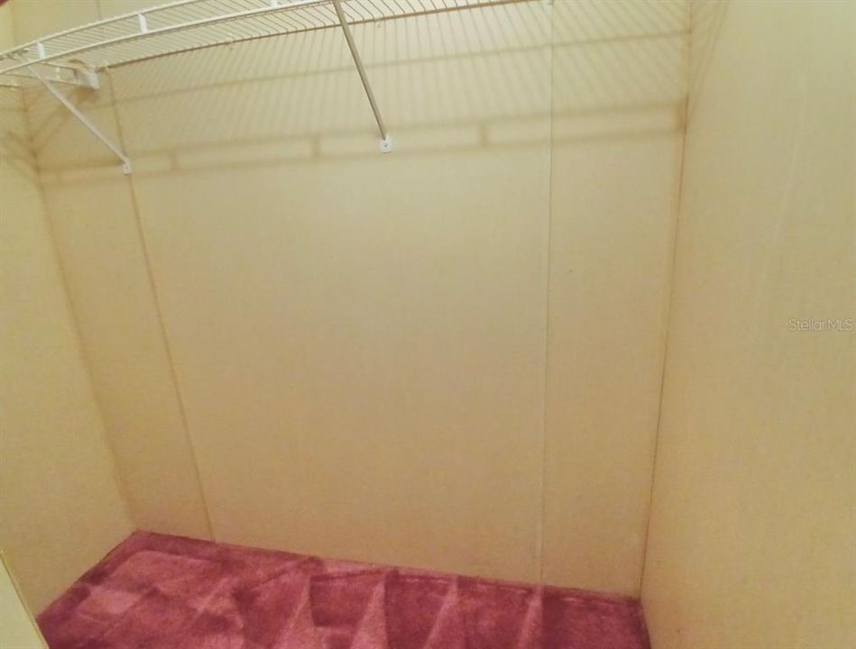 For Sale: $229,900 (4 beds, 3 baths, 1836 Square Feet)