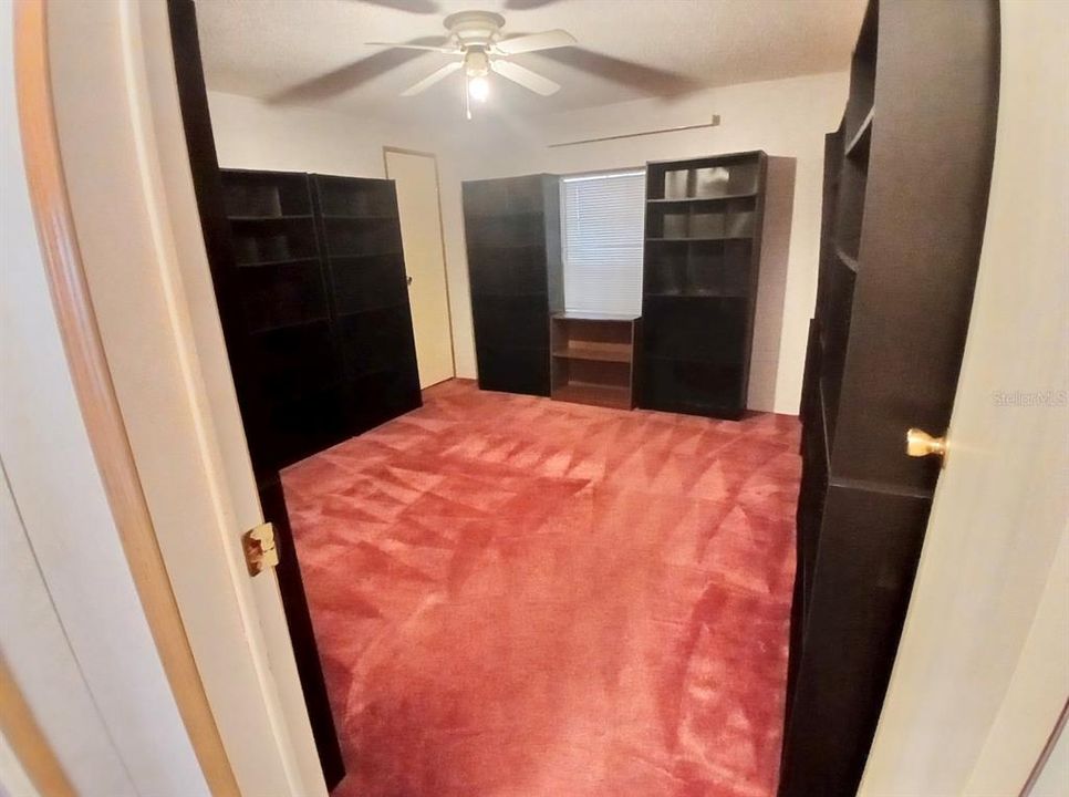 For Sale: $229,900 (4 beds, 3 baths, 1836 Square Feet)