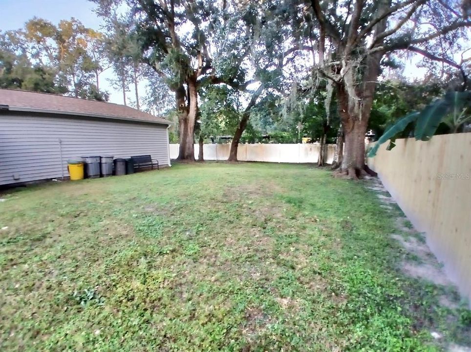 For Sale: $229,900 (4 beds, 3 baths, 1836 Square Feet)