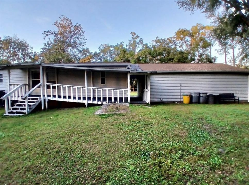 For Sale: $229,900 (4 beds, 3 baths, 1836 Square Feet)