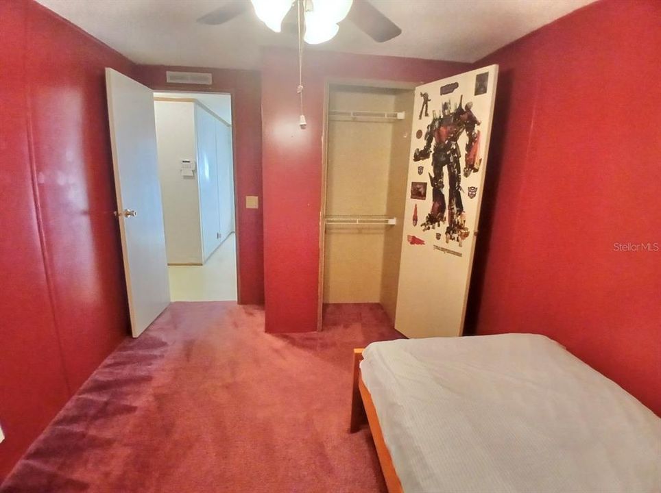 For Sale: $229,900 (4 beds, 3 baths, 1836 Square Feet)