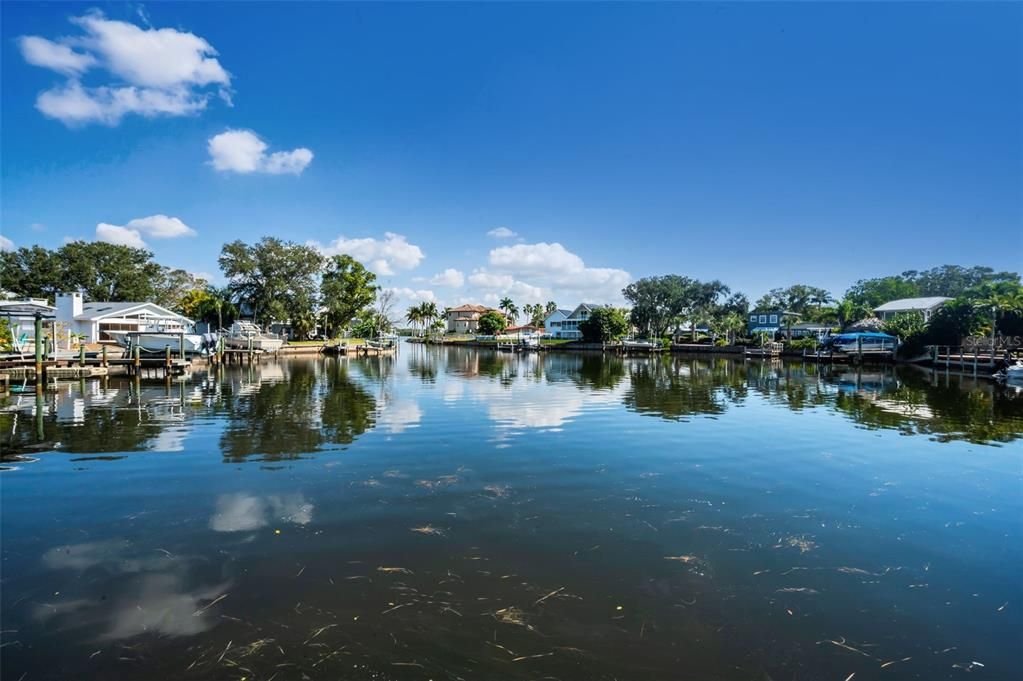 En Venta: $1,583,488 (3 camas, 3 baños, 2702 Pies cuadrados)