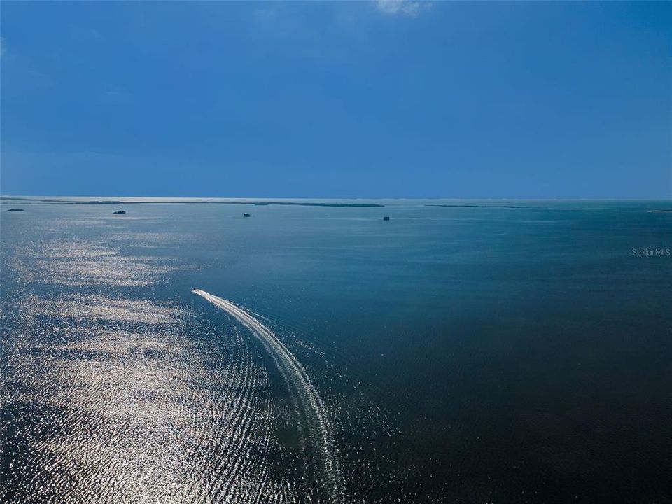 En Venta: $1,583,488 (3 camas, 3 baños, 2702 Pies cuadrados)