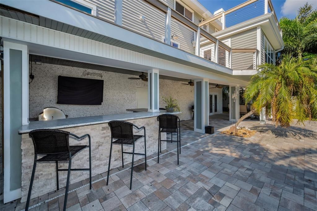 En Venta: $1,583,488 (3 camas, 3 baños, 2702 Pies cuadrados)