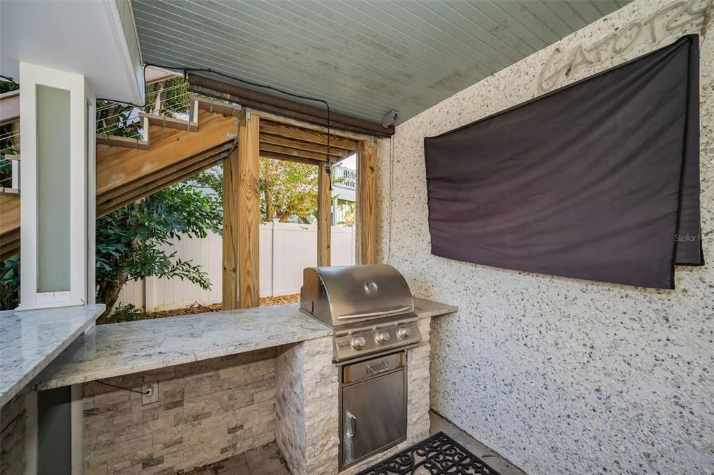 En Venta: $1,583,488 (3 camas, 3 baños, 2702 Pies cuadrados)