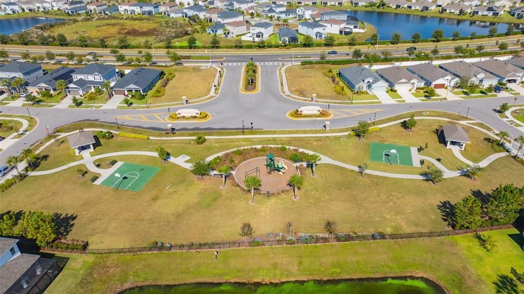 出租: $3,800 (3 贝兹, 2 浴室, 2050 平方英尺)