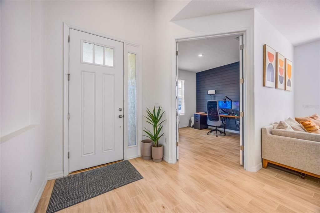 出租: $3,800 (3 贝兹, 2 浴室, 2050 平方英尺)