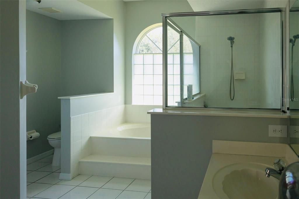 待售: $315,000 (3 贝兹, 2 浴室, 1692 平方英尺)