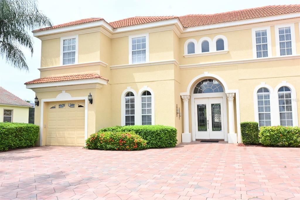 For Rent: $8,500 (4 beds, 5 baths, 4629 Square Feet)