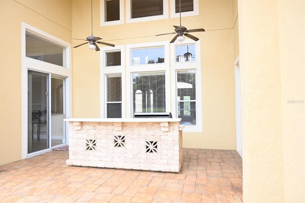 For Rent: $8,500 (4 beds, 5 baths, 4629 Square Feet)