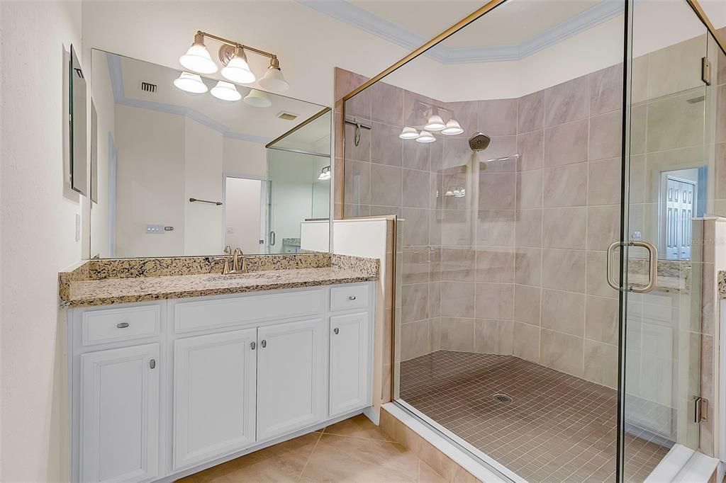 For Sale: $699,900 (3 beds, 2 baths, 2108 Square Feet)