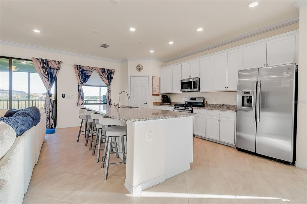 For Sale: $699,900 (3 beds, 2 baths, 2108 Square Feet)