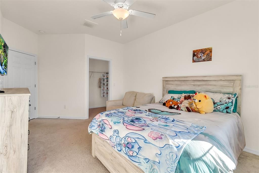 For Sale: $699,900 (3 beds, 2 baths, 2108 Square Feet)