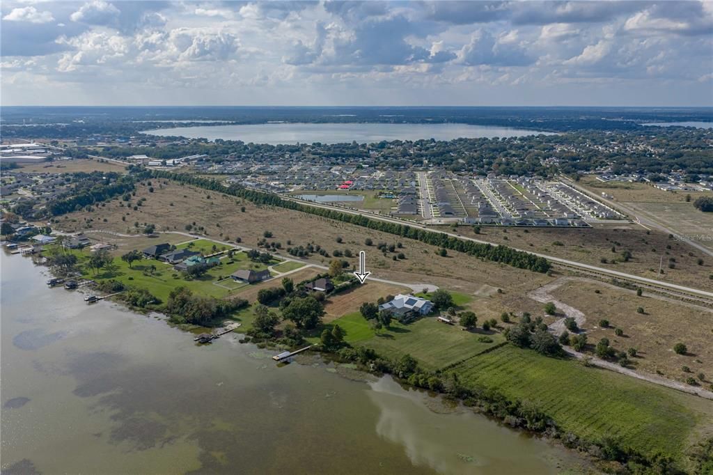 En Venta: $350,000 (1.24 acres)