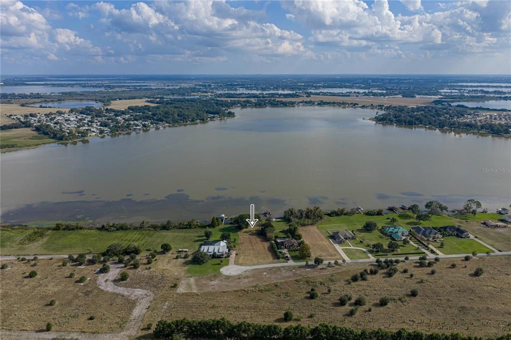 En Venta: $350,000 (1.24 acres)