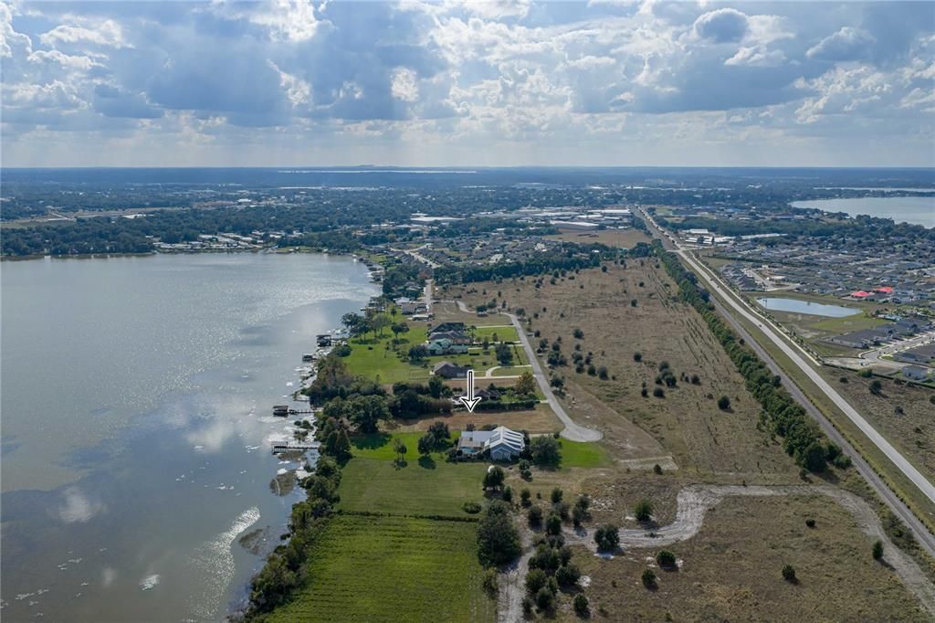 En Venta: $350,000 (1.24 acres)