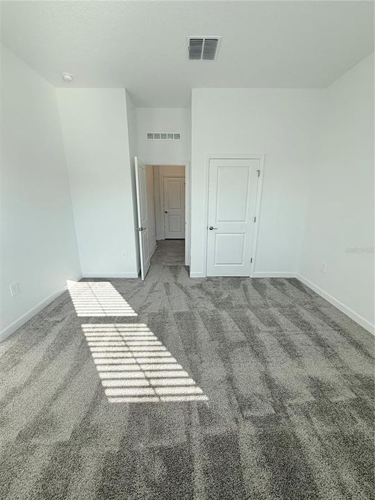 出租: $1,500 (1 贝兹, 1 浴室, 750 平方英尺)