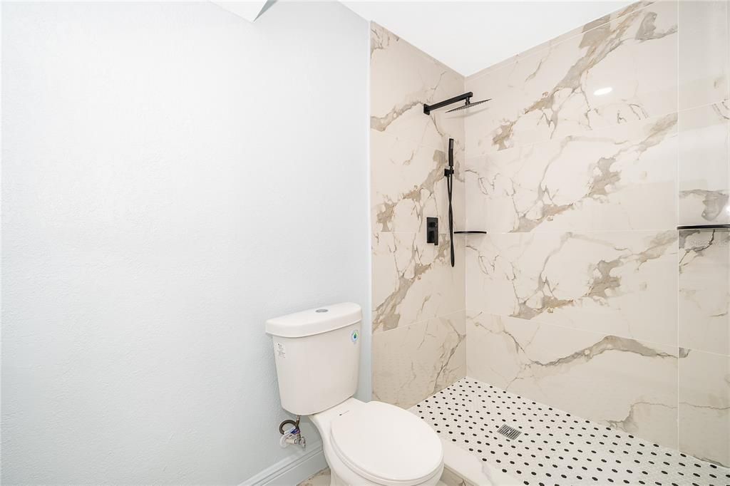 待售: $309,900 (4 贝兹, 3 浴室, 1548 平方英尺)