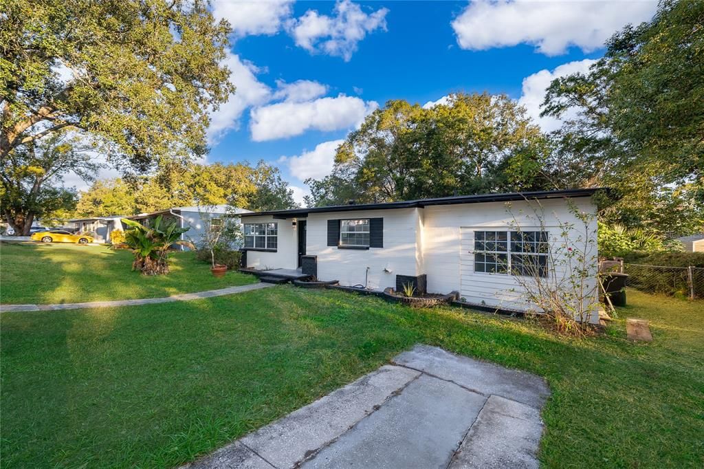 待售: $309,900 (4 贝兹, 3 浴室, 1548 平方英尺)