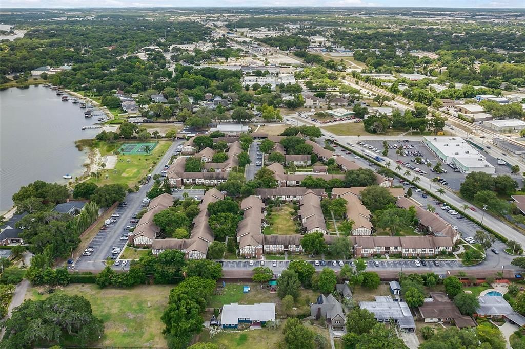 На продажу: $179,000 (2 спален, 2 ванн, 971 Квадратных фут)