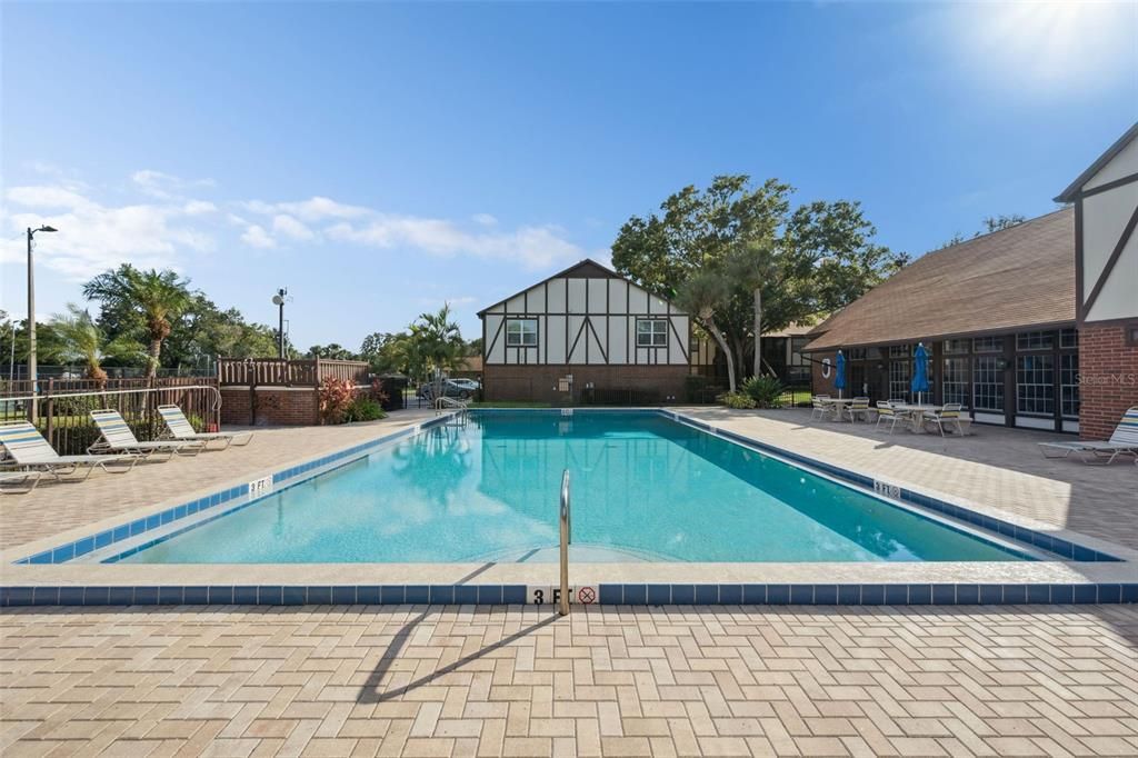 На продажу: $179,000 (2 спален, 2 ванн, 971 Квадратных фут)