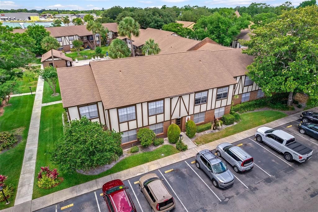 На продажу: $179,000 (2 спален, 2 ванн, 971 Квадратных фут)