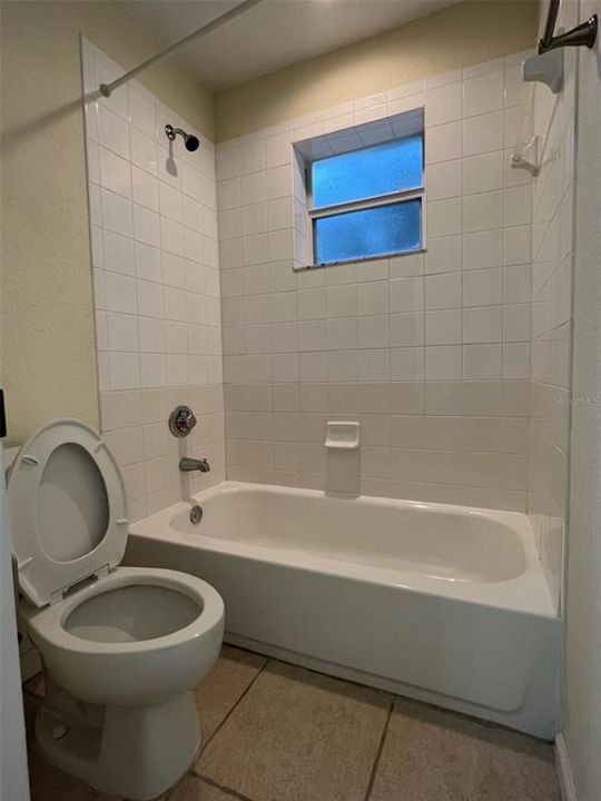 В аренду: $2,300 (3 спален, 2 ванн, 2228 Квадратных фут)