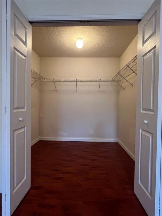 В аренду: $2,300 (3 спален, 2 ванн, 2228 Квадратных фут)