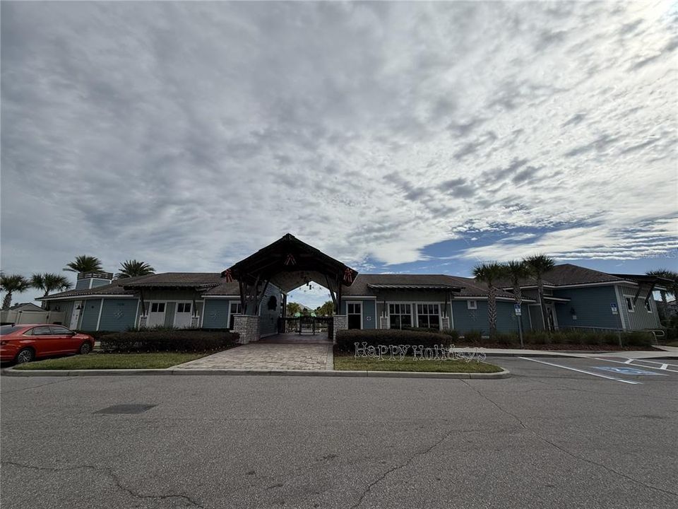 En Renta: $3,100 (5 camas, 3 baños, 2877 Pies cuadrados)