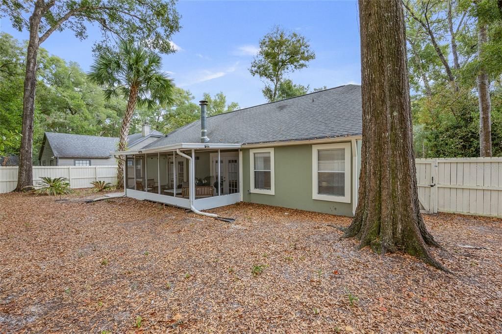 For Sale: $449,000 (4 beds, 2 baths, 1756 Square Feet)