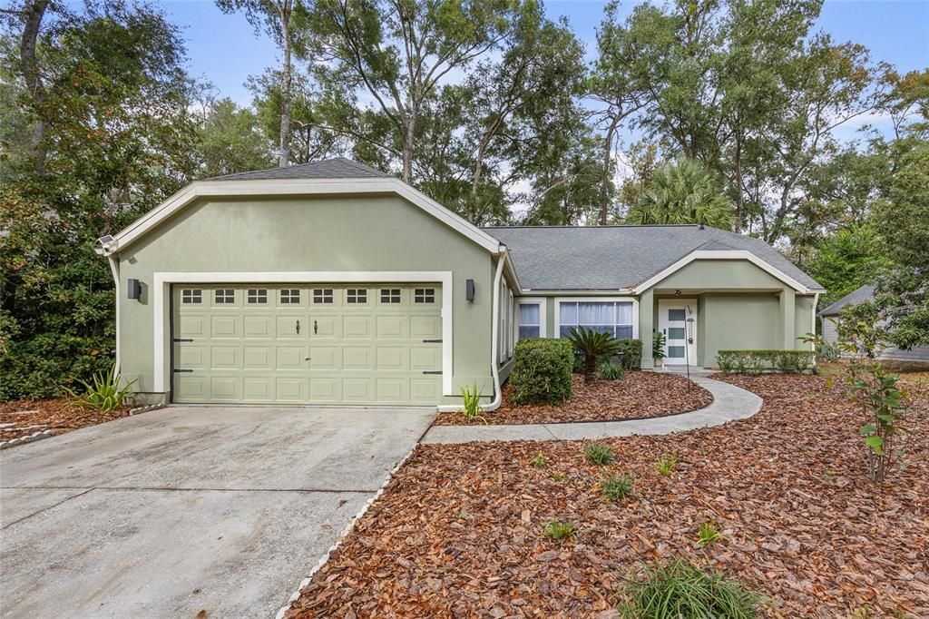 For Sale: $449,000 (4 beds, 2 baths, 1756 Square Feet)