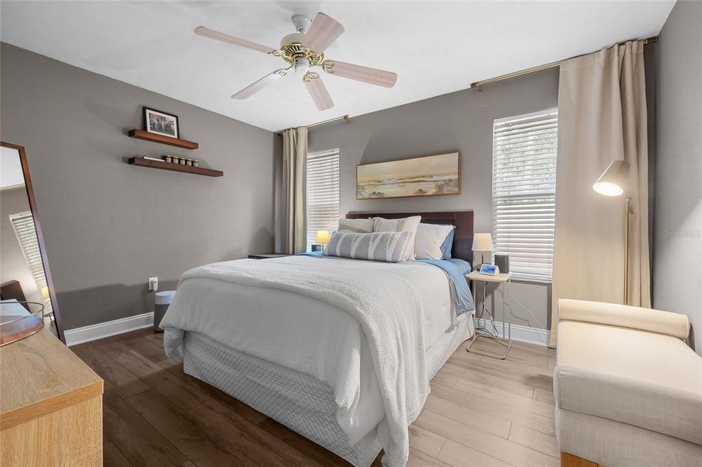 For Sale: $449,000 (4 beds, 2 baths, 1756 Square Feet)