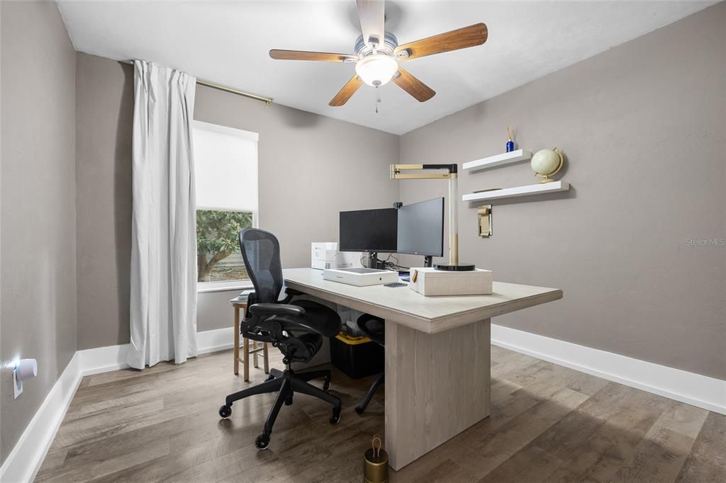 For Sale: $449,000 (4 beds, 2 baths, 1756 Square Feet)