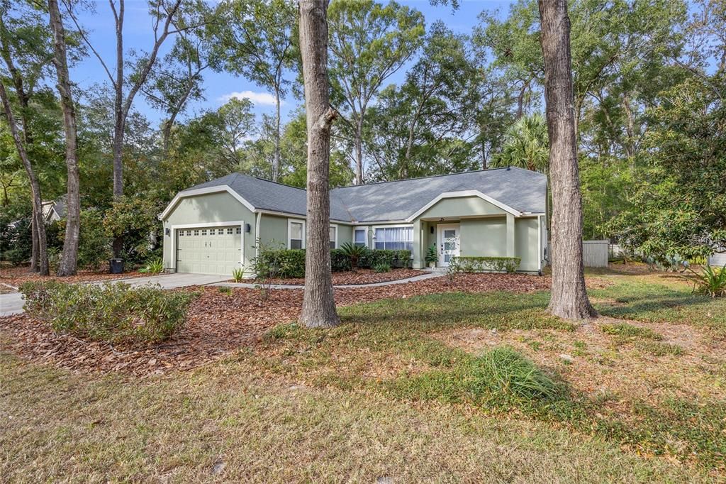 For Sale: $449,000 (4 beds, 2 baths, 1756 Square Feet)