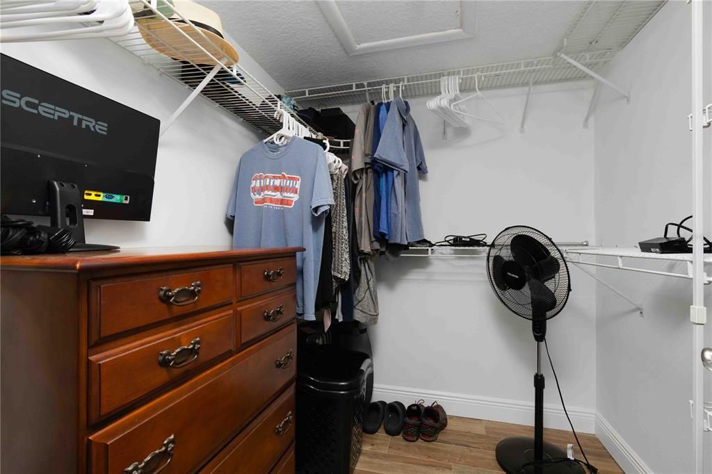 For Sale: $222,500 (2 beds, 2 baths, 1130 Square Feet)