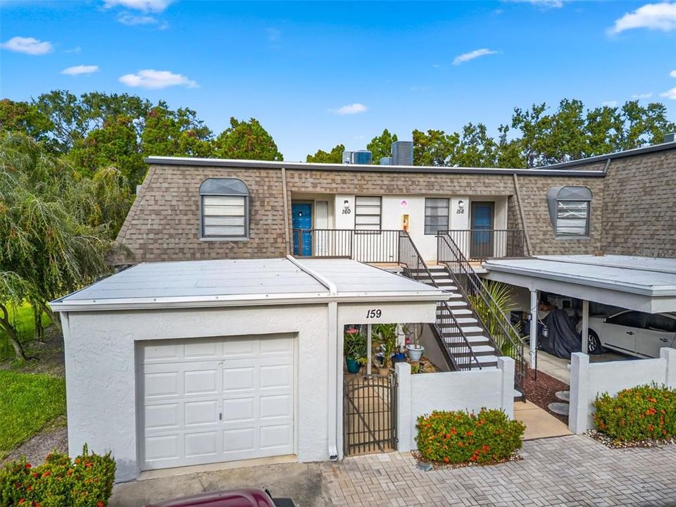 For Sale: $222,500 (2 beds, 2 baths, 1130 Square Feet)