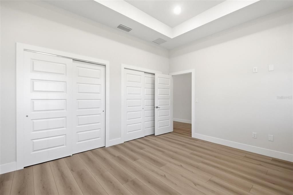 出租: $2,000 (3 贝兹, 2 浴室, 1450 平方英尺)