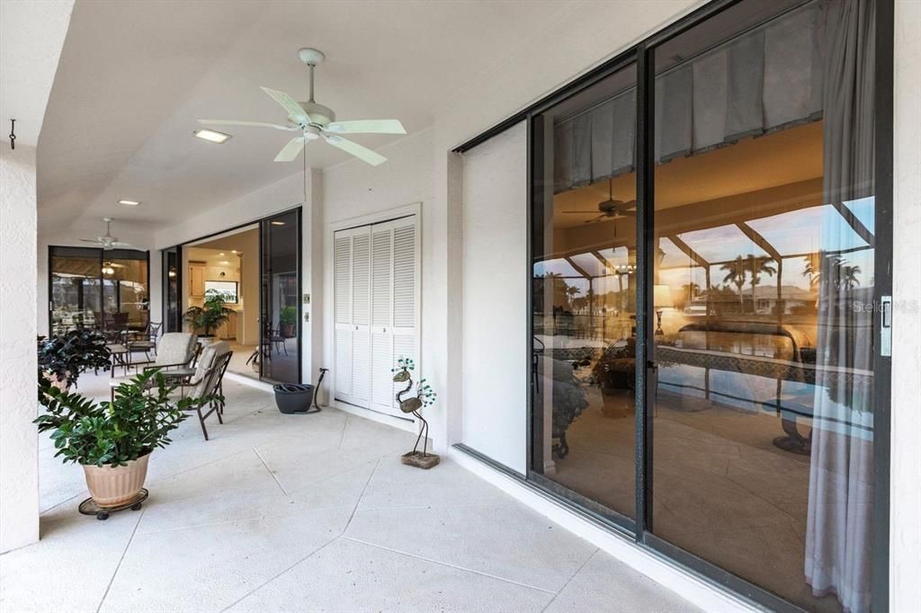 For Sale: $825,000 (3 beds, 2 baths, 2805 Square Feet)